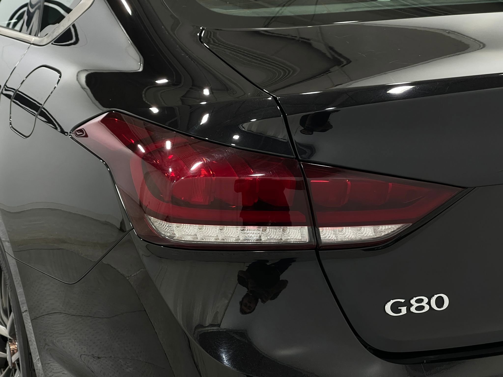 Used 2019 Genesis G80 3.3T Sport image 36