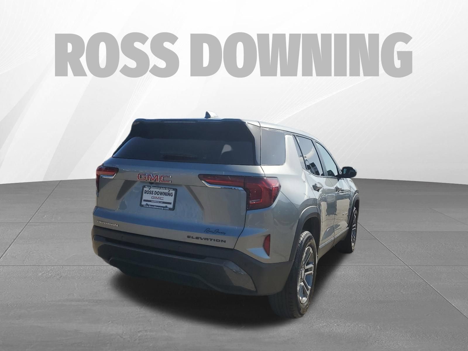 Used 2025 GMC Terrain Elevation image 4