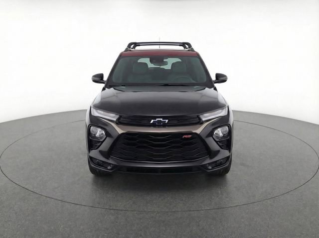 Used 2023 Chevrolet TrailBlazer RS w/ Convenience Package FWD image 2