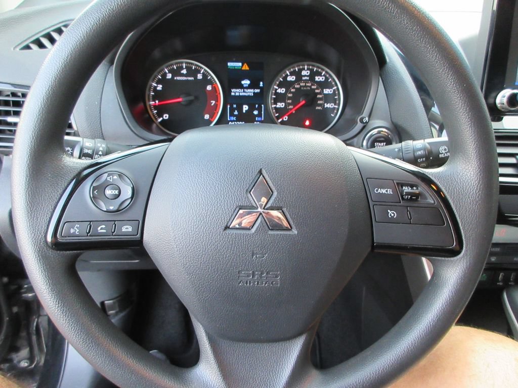Used 2025 Mitsubishi Eclipse Cross LE AWD/4WD image 23