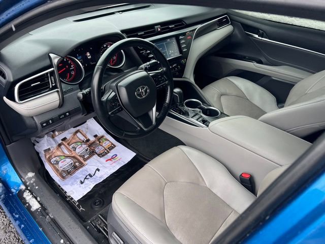 Used 2018 Toyota Camry XSE image 13