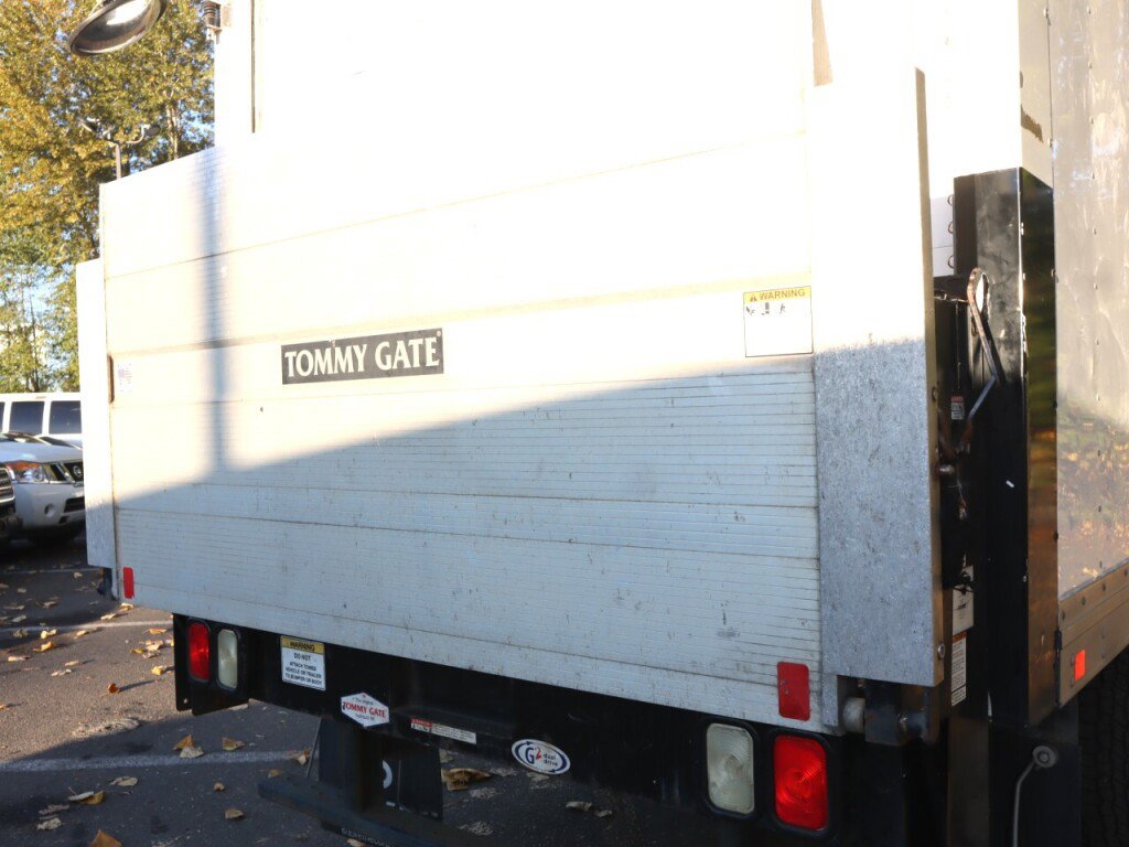 Used 2021 Chevrolet Express 3500 RWD image 25
