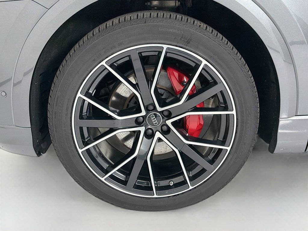 Used 2023 Audi Q8 Prestige image 34