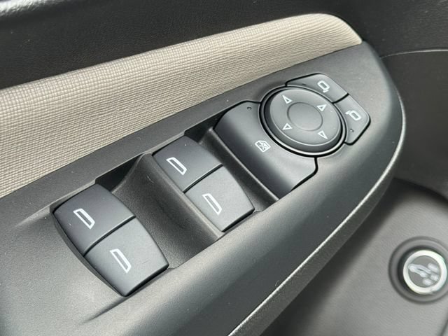 Used 2024 Buick Envista Avenir FWD image 32