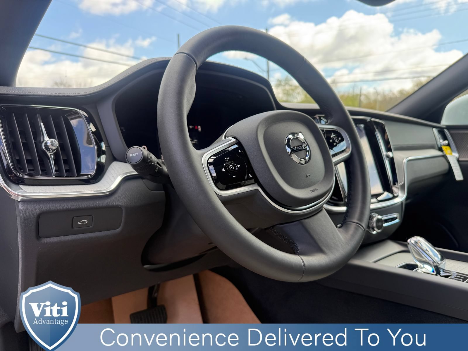 New 2026 Volvo V60 B5 Cross Country Ultra w/ Protection Package Premier AWD/4WD image 12