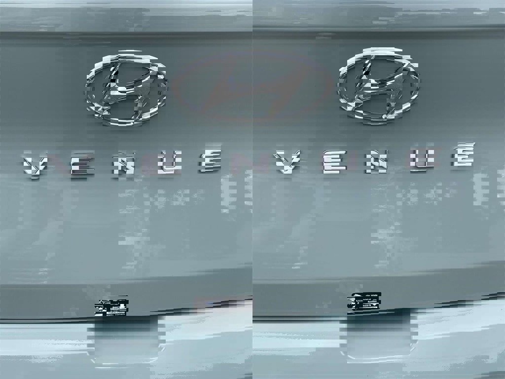 New 2026 Hyundai Venue SEL image 7