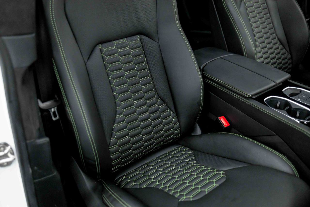 Used 2020 Lamborghini Urus Base image 82