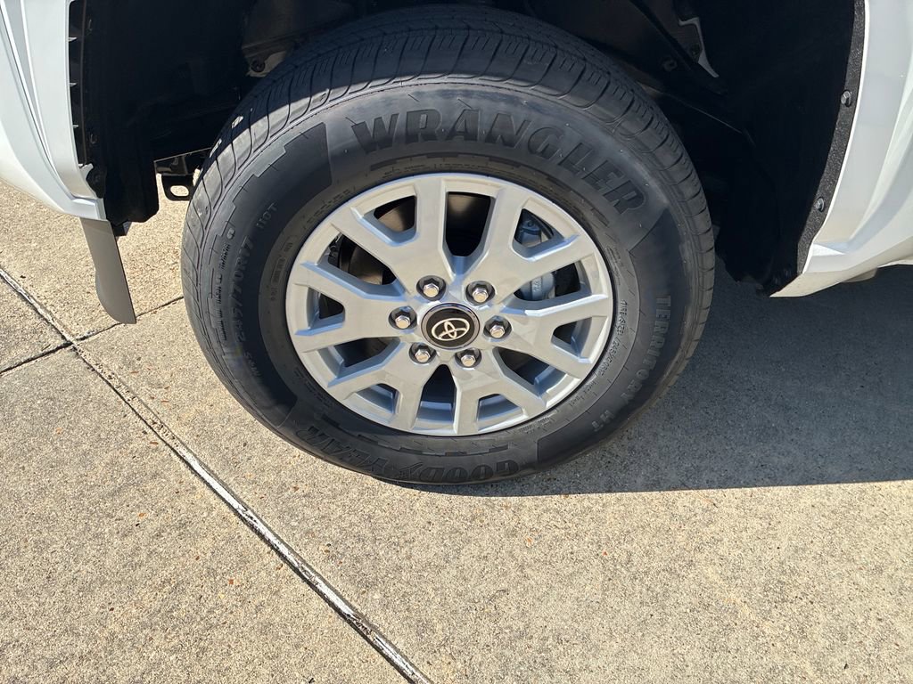 New 2026 Toyota Tacoma SR5 image 31