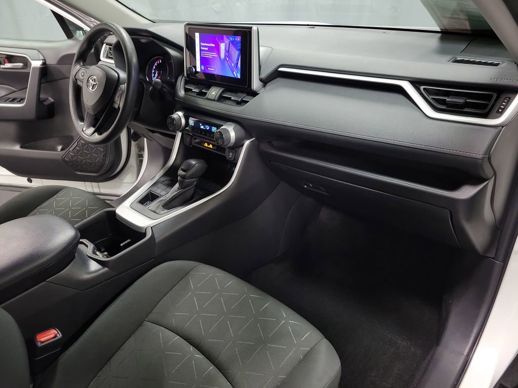 Used 2024 Toyota RAV4 XLE image 23