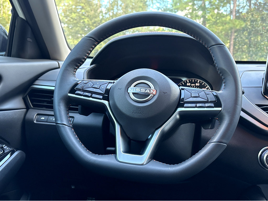 Used 2024 Nissan Altima 2.5 SR image 16