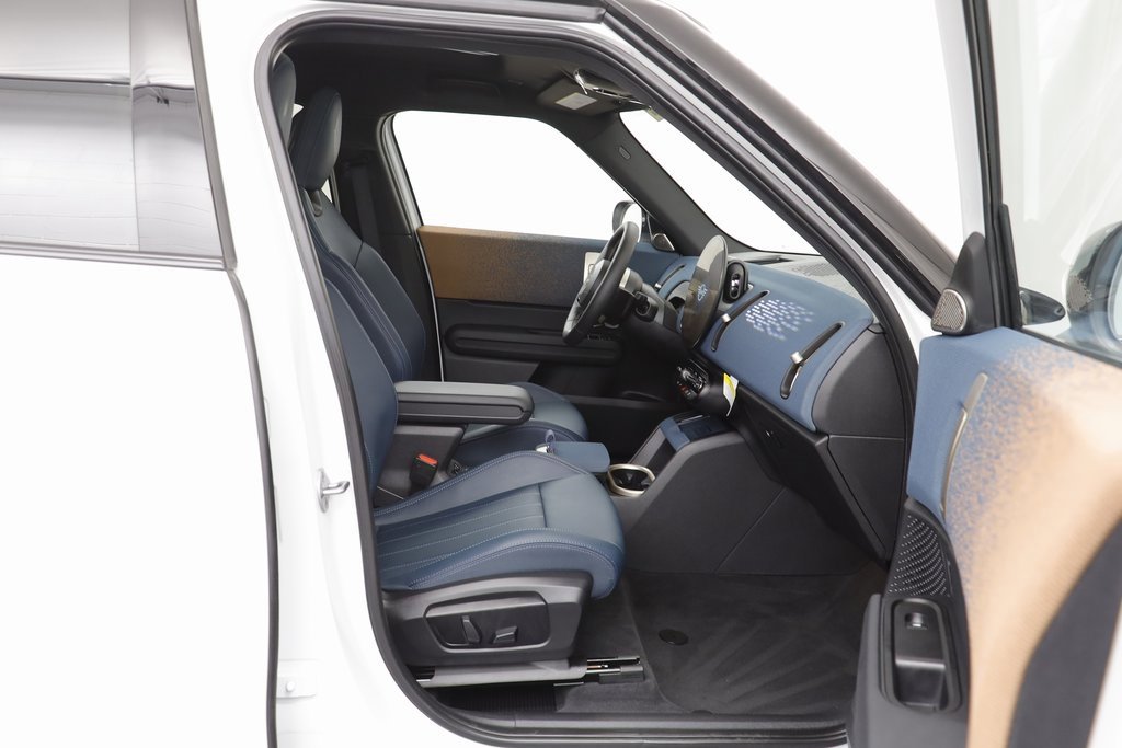 Certified 2025 MINI Cooper Countryman S image 18