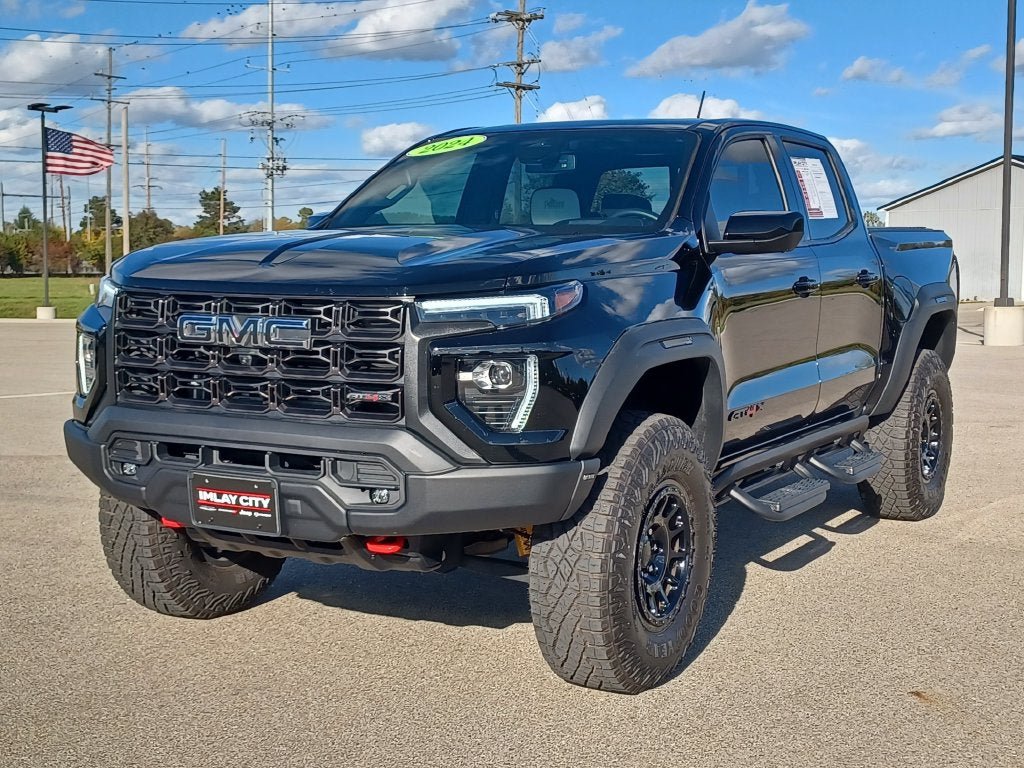 Used 2024 GMC Canyon AT4X w/ AT4X AEV Edition AWD/4WD image 2