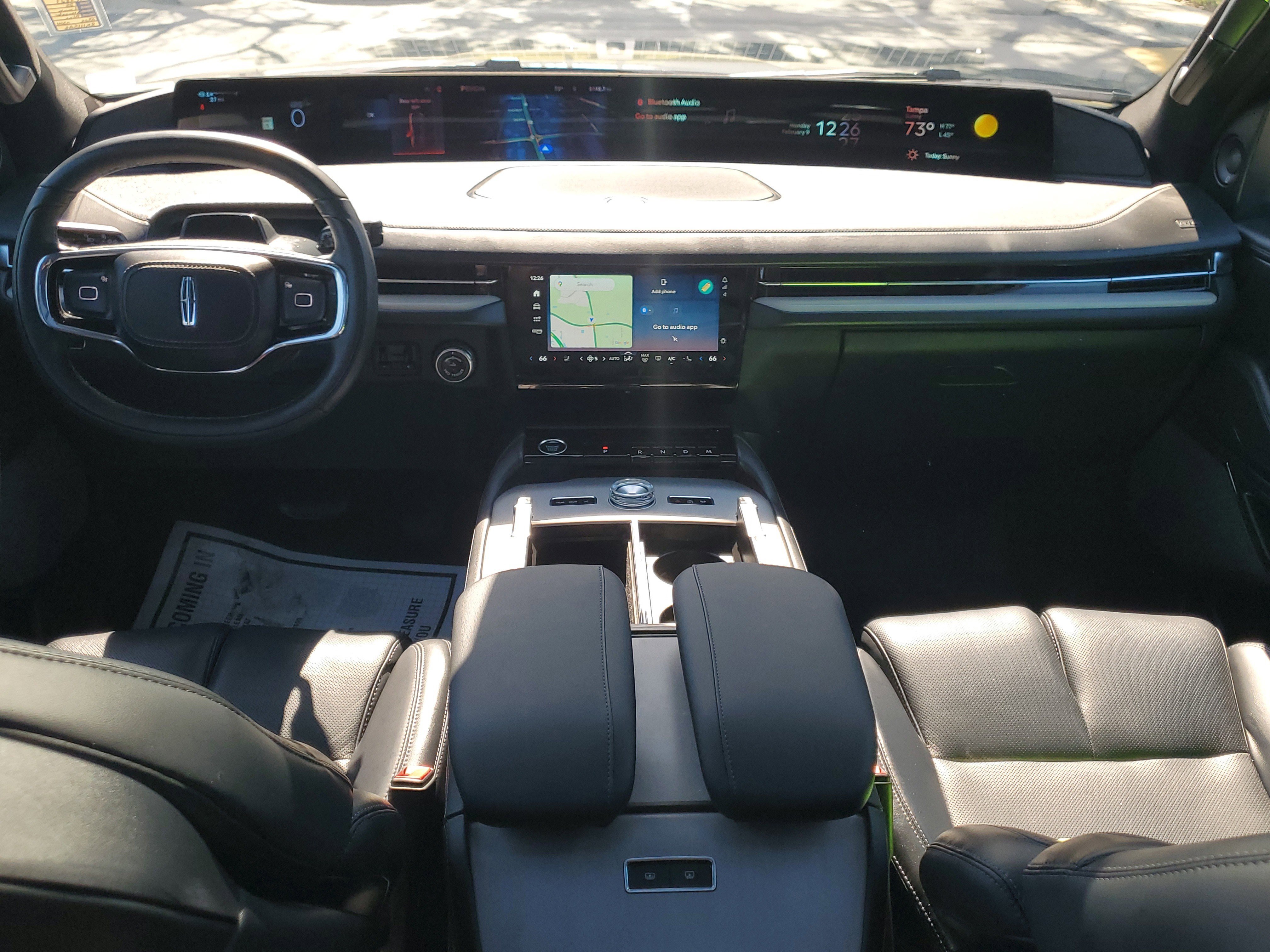 Used 2025 Lincoln Navigator L Reserve w/ Jet Appearance Package image 14