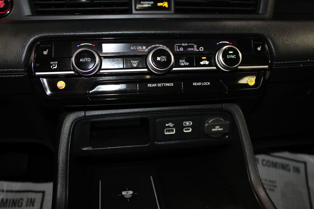 Used 2023 Honda Pilot Touring image 32