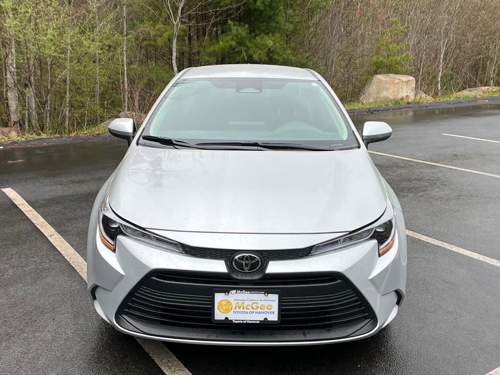 New 2026 Toyota Corolla LE FWD image 8