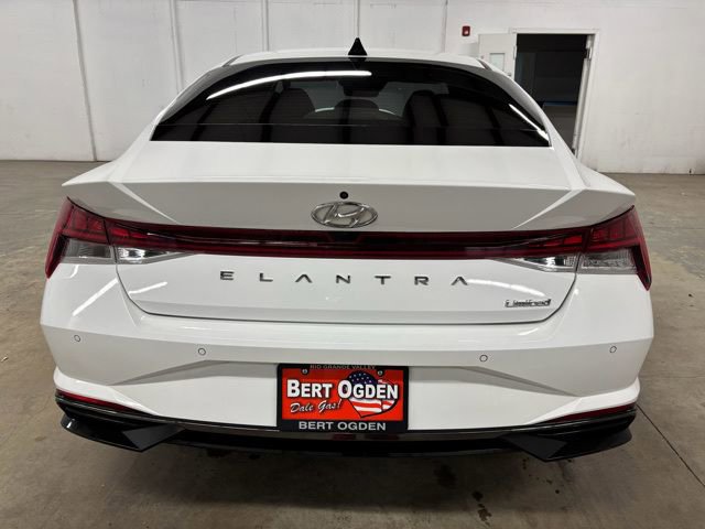 Certified 2023 Hyundai Elantra Limited w/ Cargo Package FWD image 4