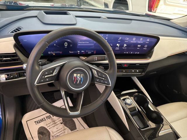 Used 2024 Buick Envision Avenir image 25