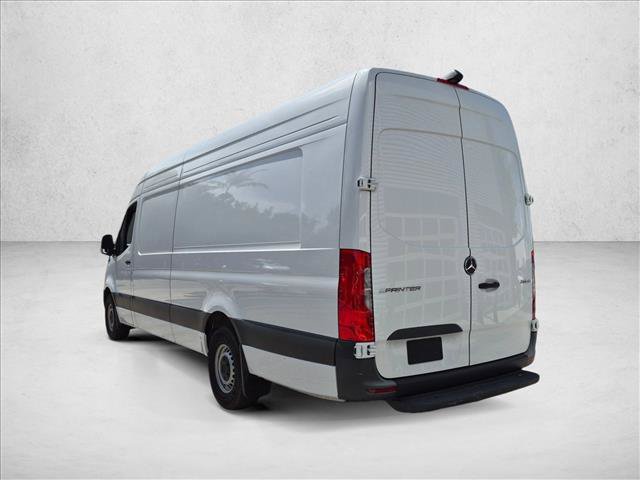 Used 2025 Mercedes-Benz Sprinter 2500 image 7