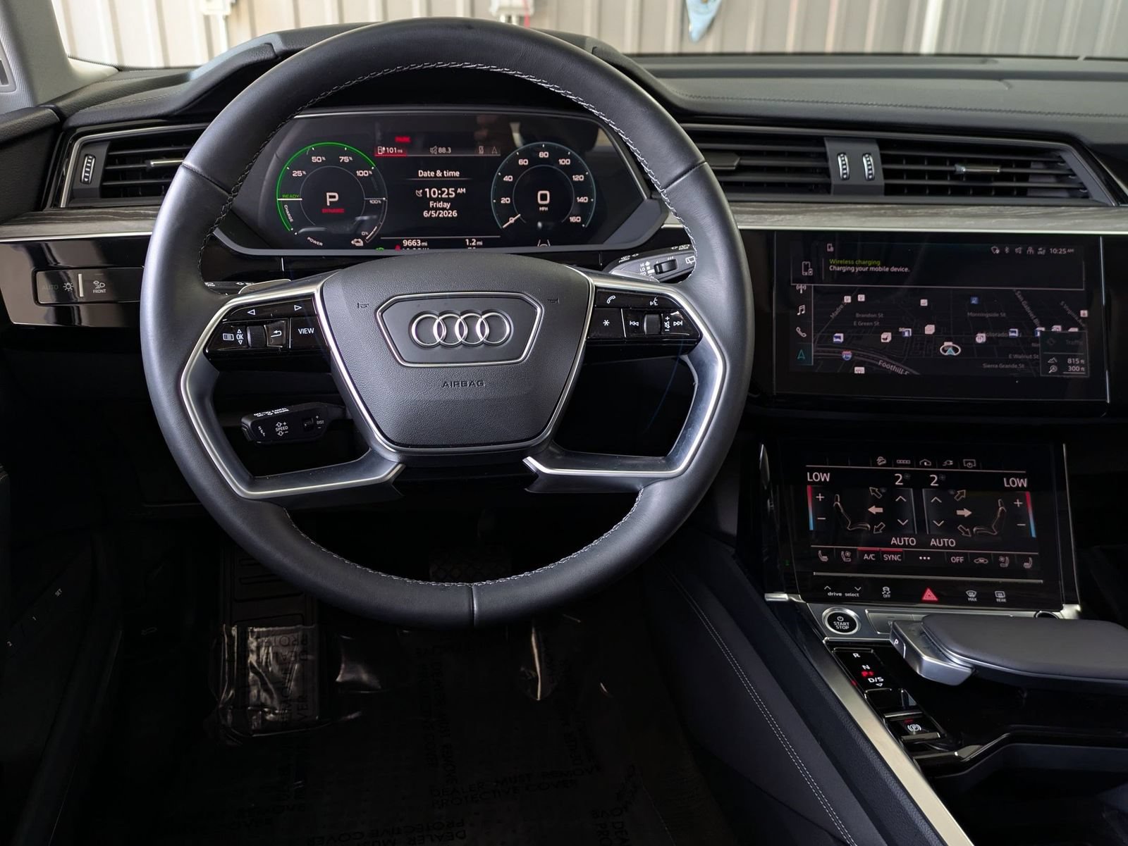 Used 2024 Audi Q8 e-tron Premium Plus w/ Premium Plus Package AWD/4WD image 8