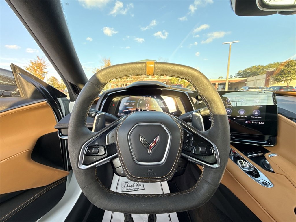 Used 2023 Chevrolet Corvette Stingray Premium Conv w/ Z51 Performance Package image 12