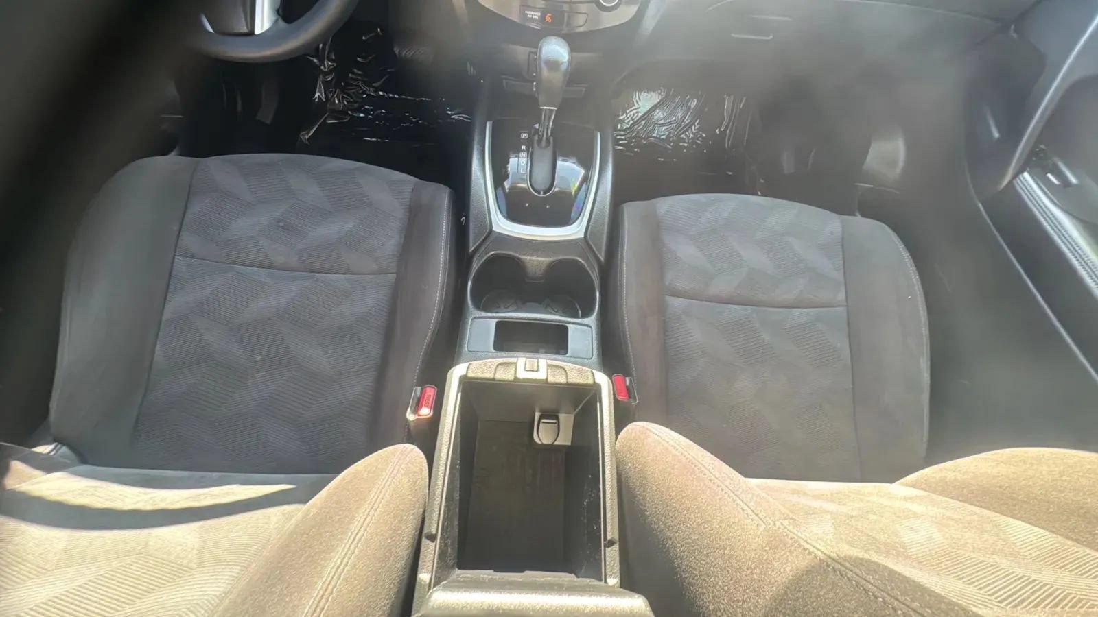 Used 2016 Nissan Rogue SV FWD image 21
