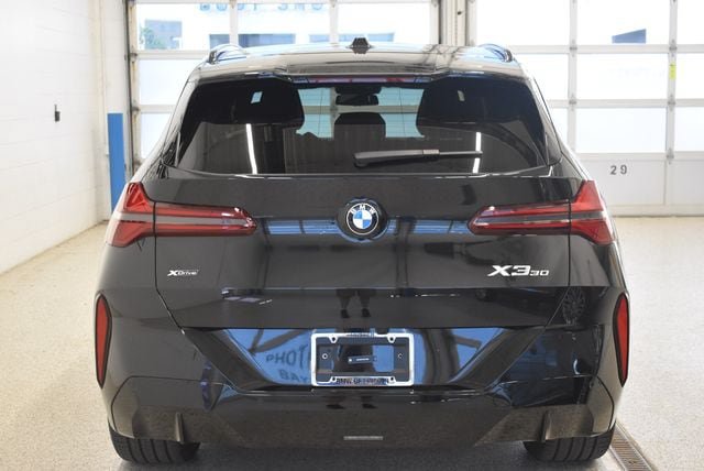 New 2026 BMW X3 xDrive30i w/ Premium Package AWD/4WD image 11
