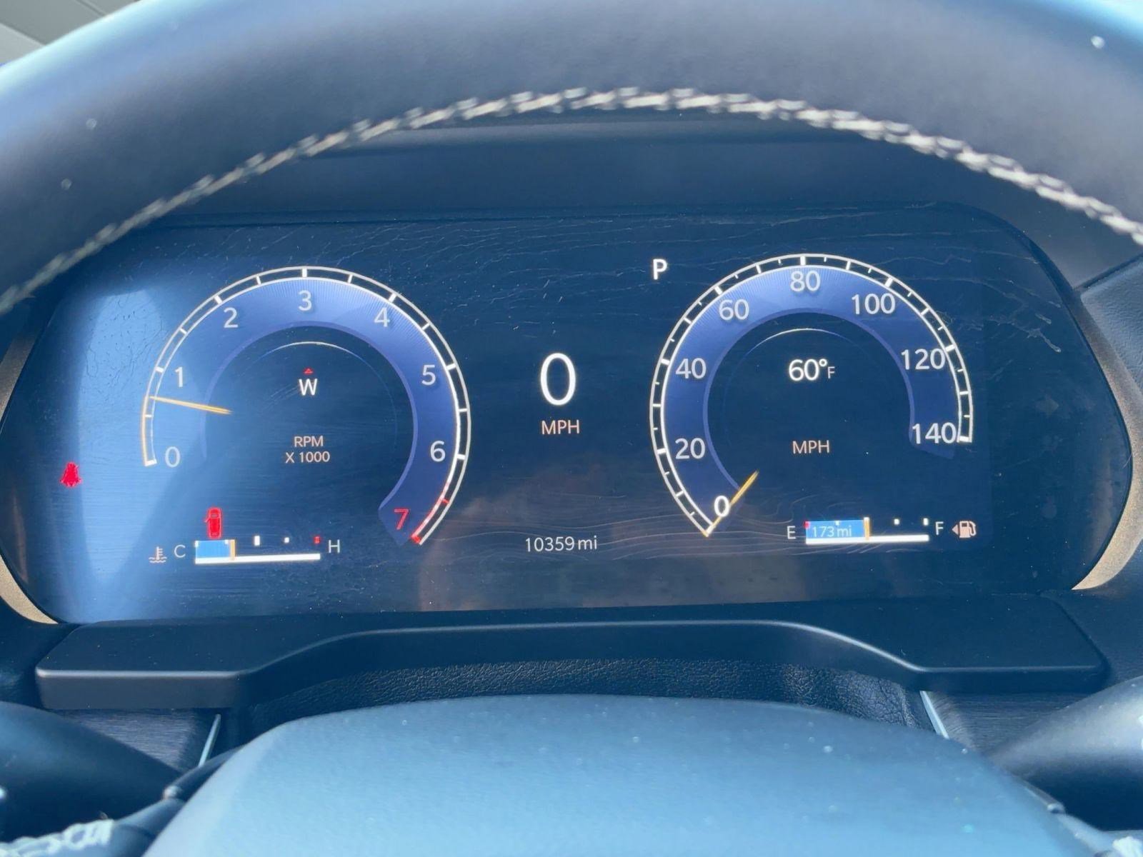 Used 2025 Jeep Grand Cherokee Limited w/ Black Appearance Package image 19