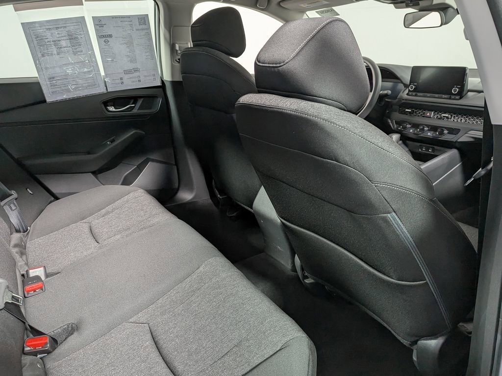 Used 2023 Honda Accord EX image 35