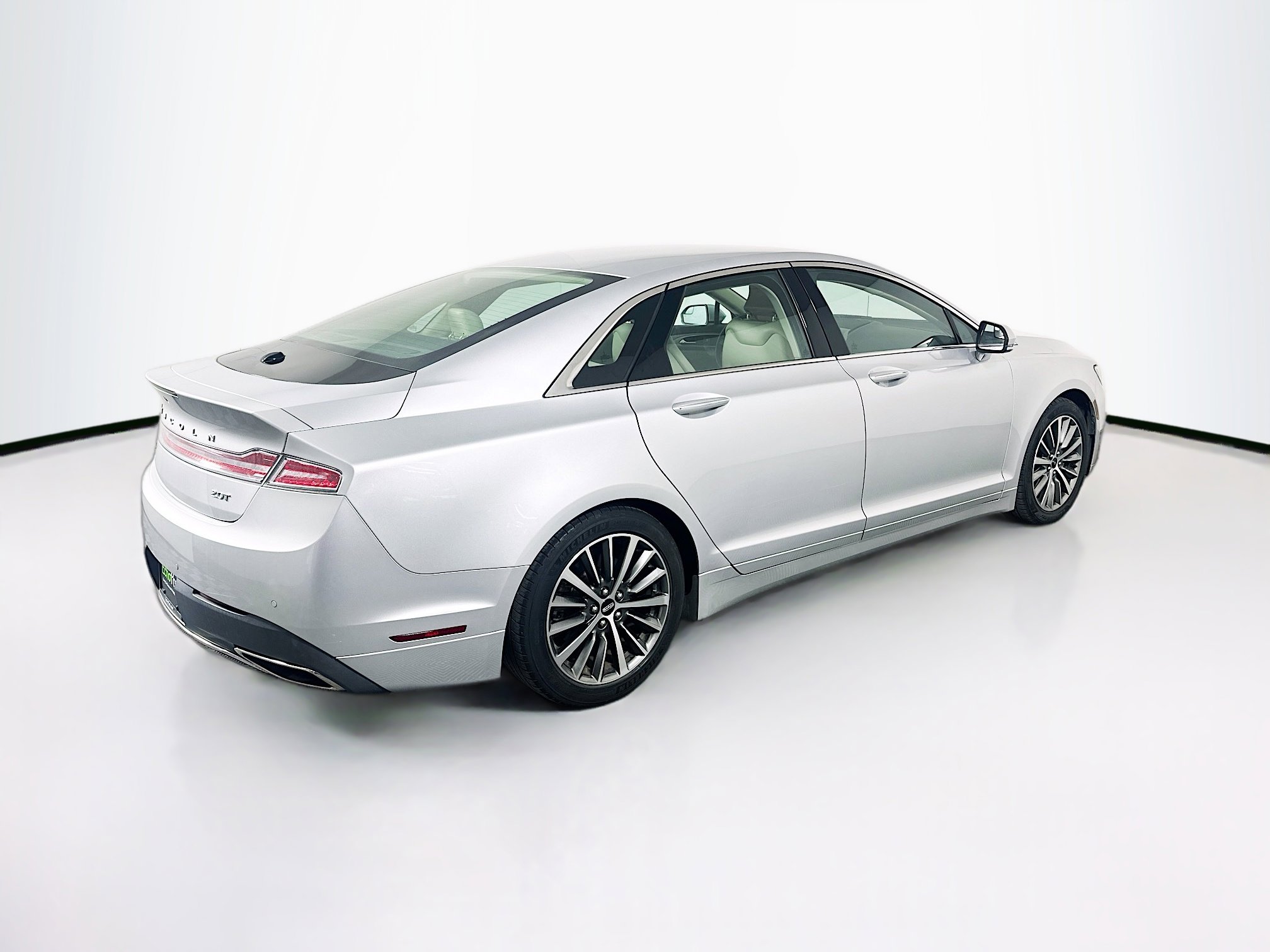 Used 2018 Lincoln MKZ Premiere FWD image 9