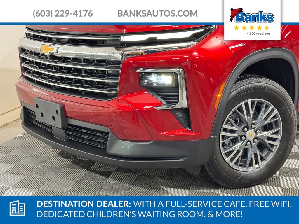 New 2026 Chevrolet Traverse LT w/ LPO, Floor Liner Package image 3