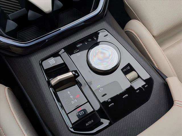 Certified 2025 BMW X3 xDrive30i w/ Premium Package image 12