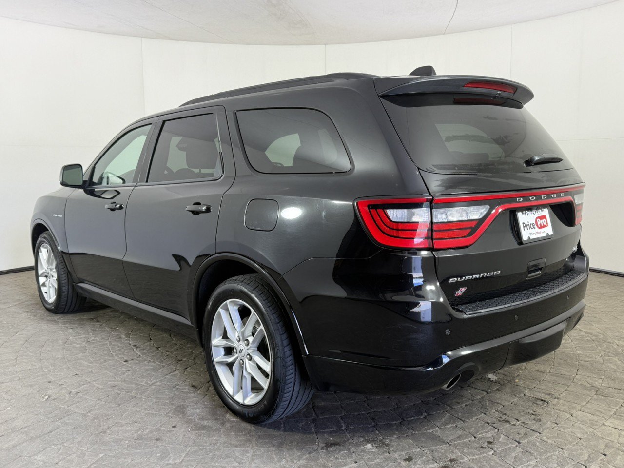 Used 2025 Dodge Durango R/T AWD/4WD image 5