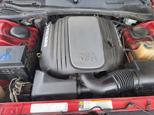 Used 2009 Dodge Challenger R/T RWD image 23