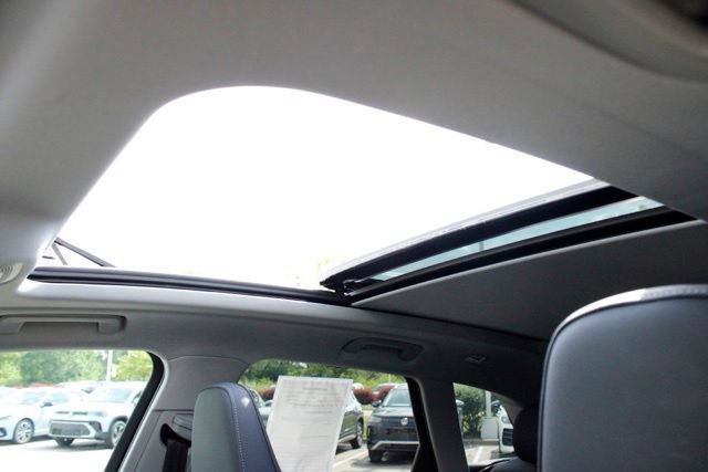 Used 2025 Audi Q5 Premium Plus w/ Premium Plus AWD/4WD image 14