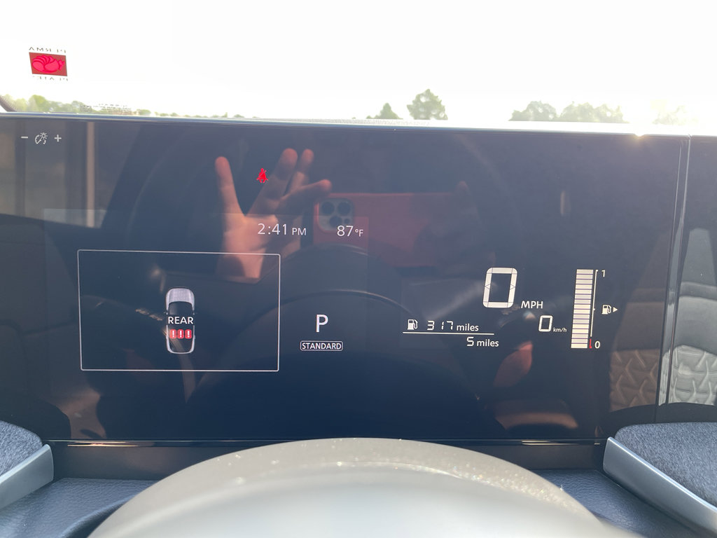 New 2025 Nissan Kicks SV w/ SV Premium Package image 12