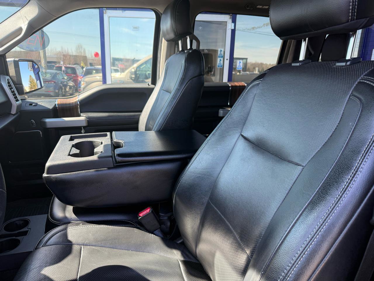 Used 2016 Ford F150 Lariat w/ Equipment Group 501A Mid image 10