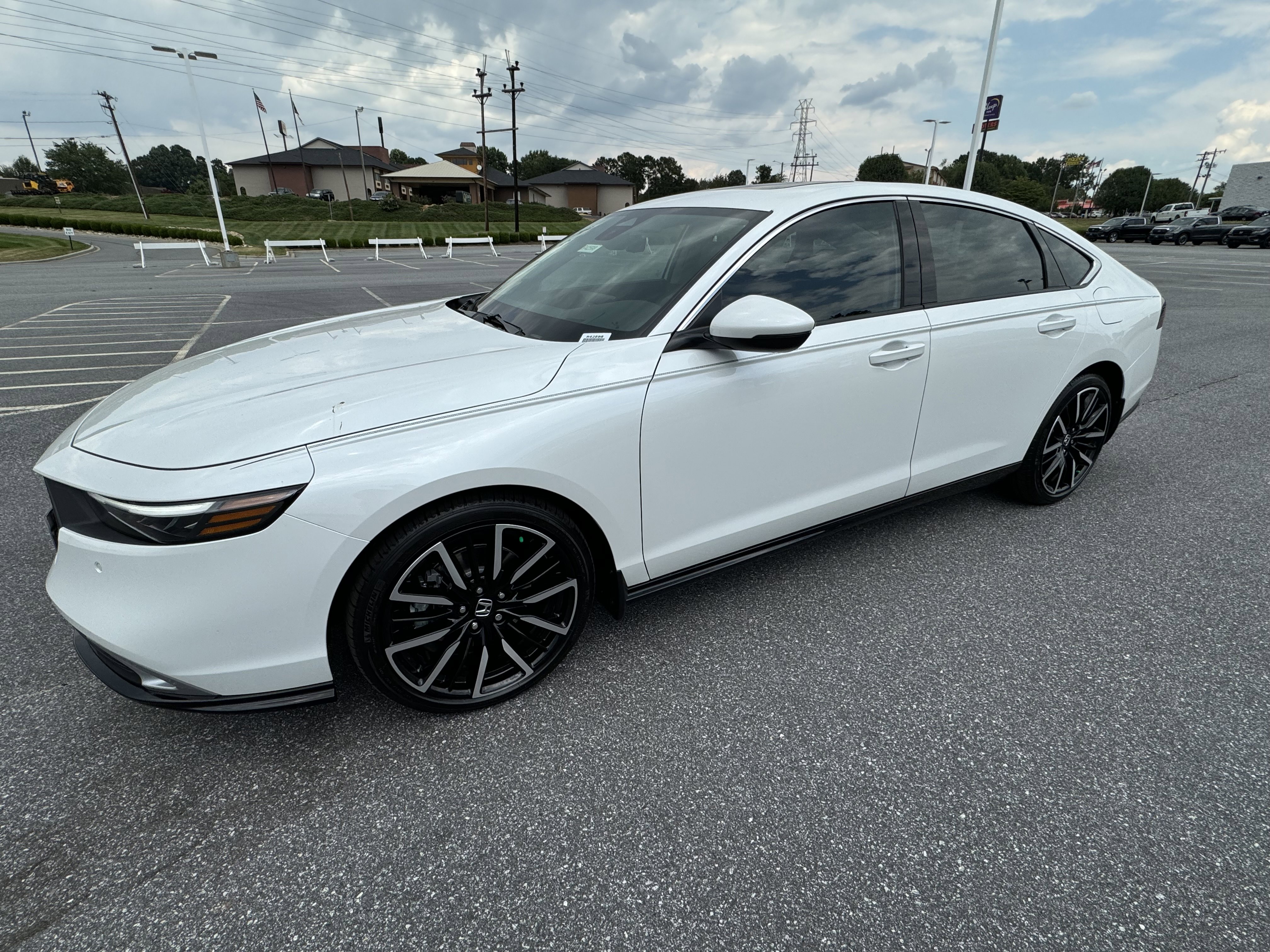 New 2025 Honda Accord Touring image 6