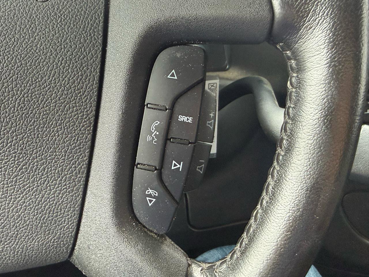 Used 2021 Chevrolet Express 2500 w/ Driver Convenience Package image 12