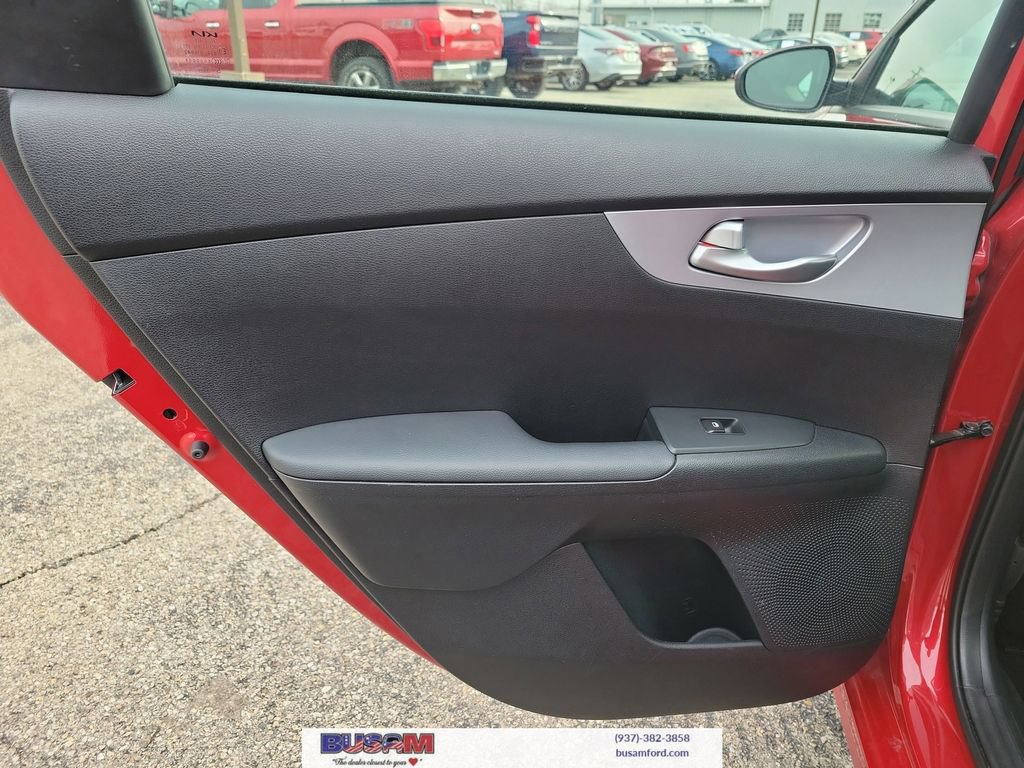 Used 2024 Kia Forte LXS FWD image 11