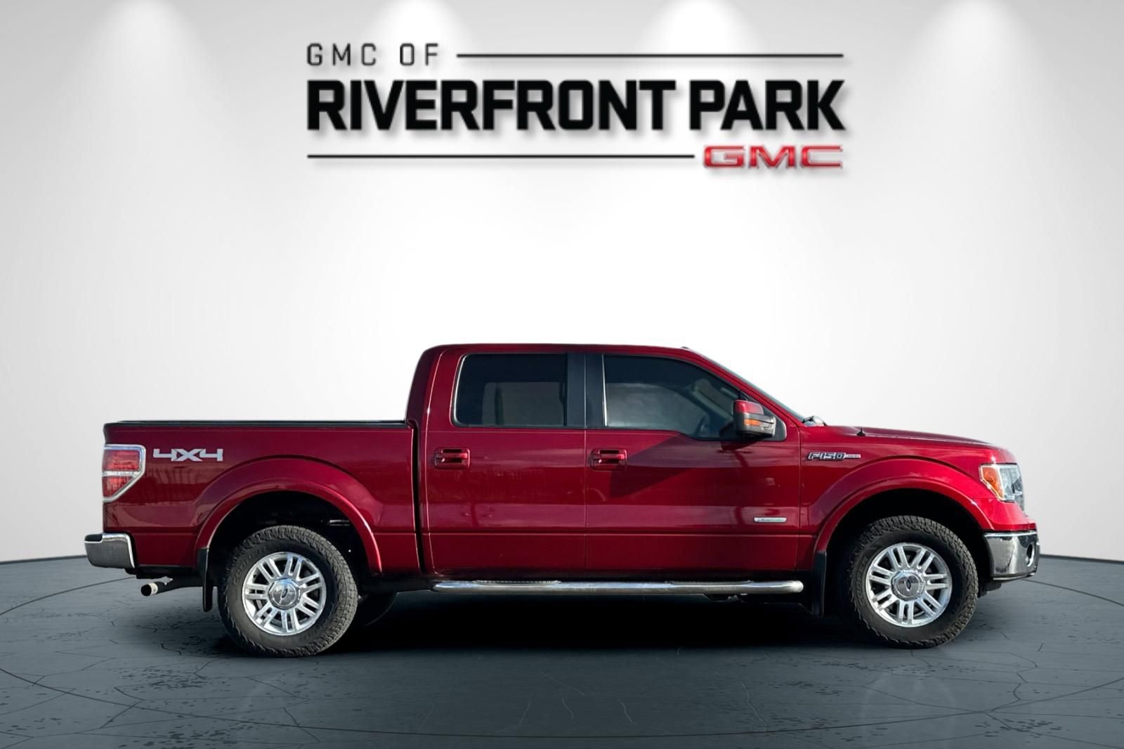 Used 2014 Ford F150 Lariat w/ Equipment Group 501A Mid image 2