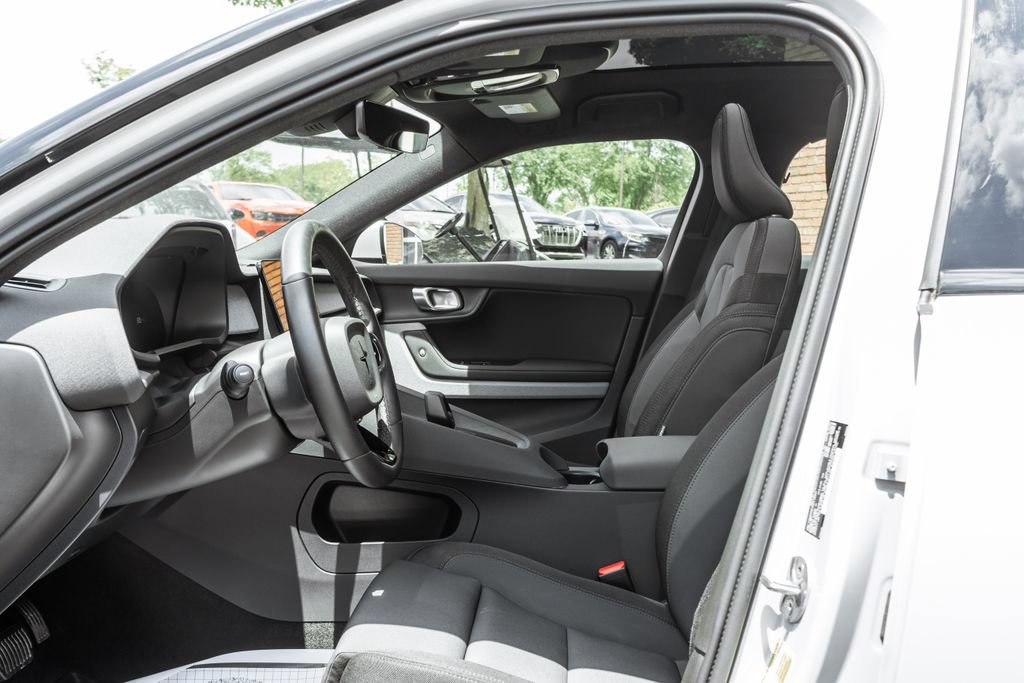 Used 2023 Polestar Polestar 2 AWD/4WD image 21