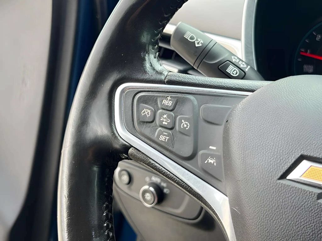 Used 2019 Chevrolet Equinox LT w/ Driver Convenience Package FWD image 16