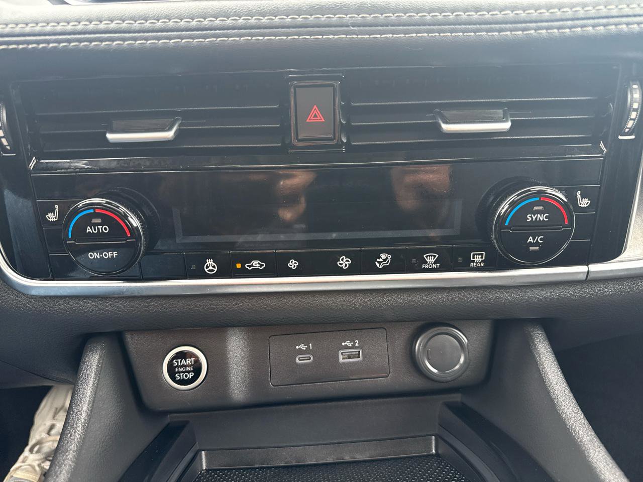 Used 2021 Nissan Rogue SV w/ Premium Package FWD image 26
