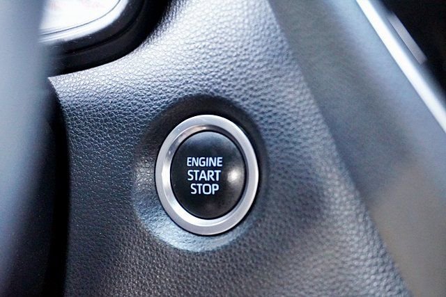 Used 2022 Toyota Corolla SE FWD image 29