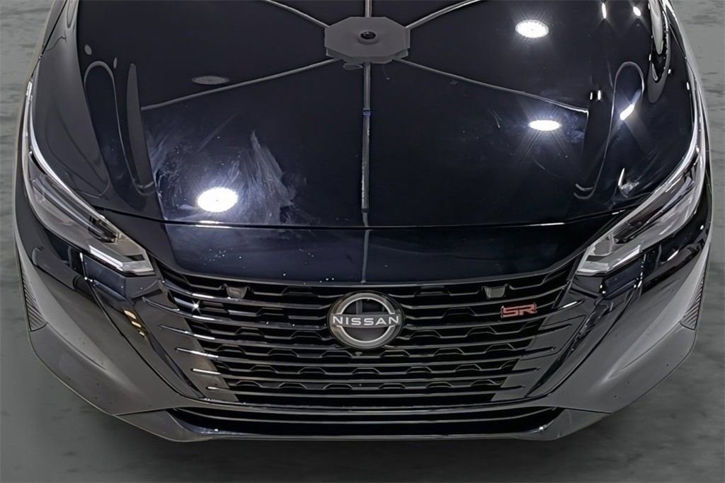 Used 2025 Nissan Sentra SR w/ Midnight Edition FWD image 16