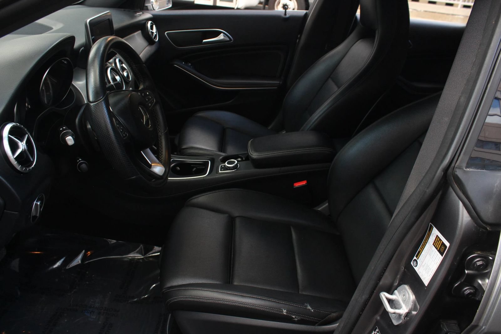 Used 2016 Mercedes-Benz CLA 250 image 14