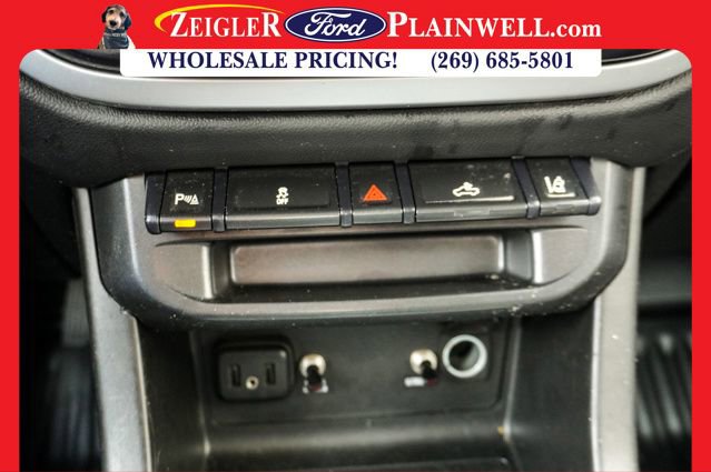 Used 2022 Chevrolet Colorado LT w/ Fleet Safety Package image 18