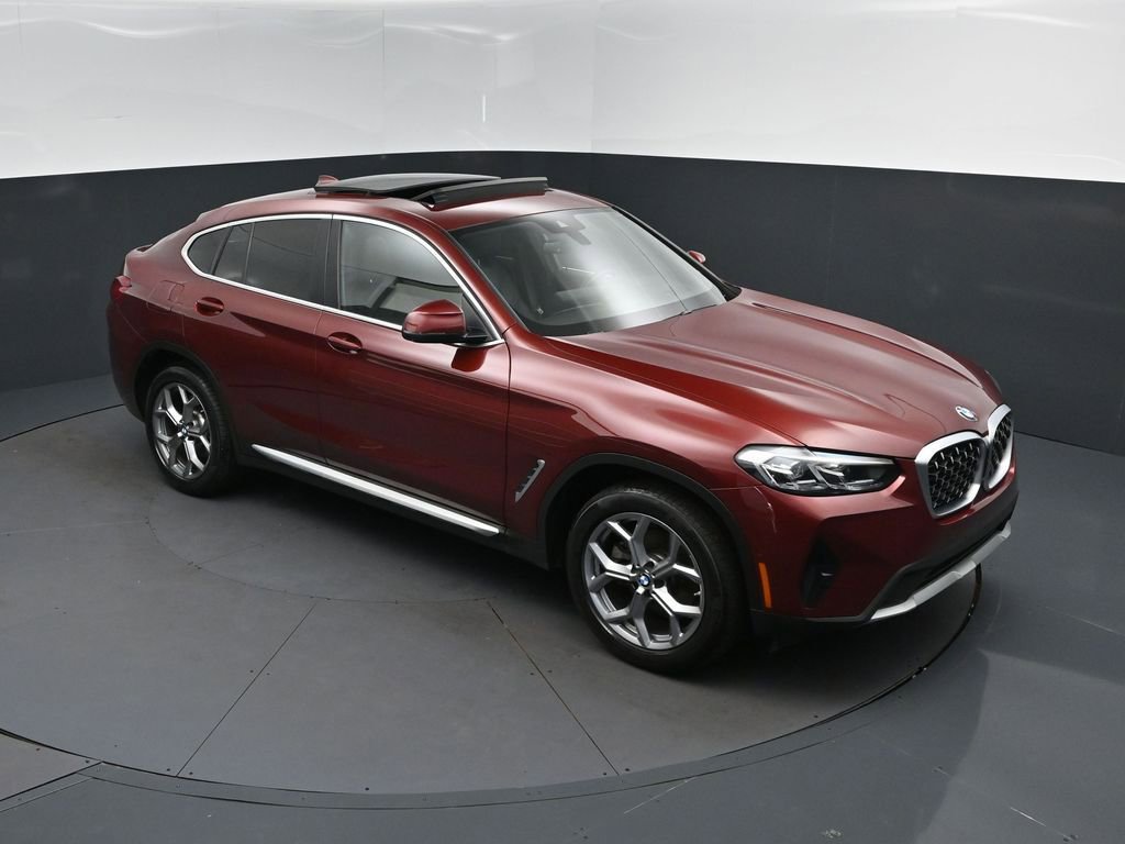 Certified 2025 BMW X4 xDrive30i AWD/4WD image 36
