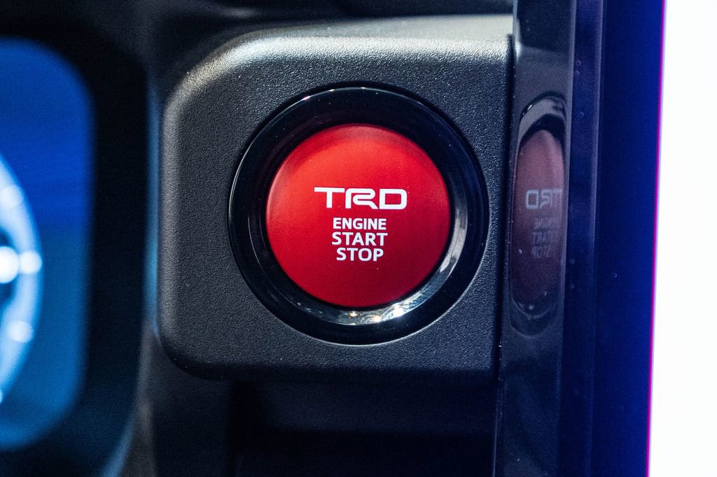 New 2026 Toyota 4Runner TRD Off-Road Premium AWD/4WD image 32