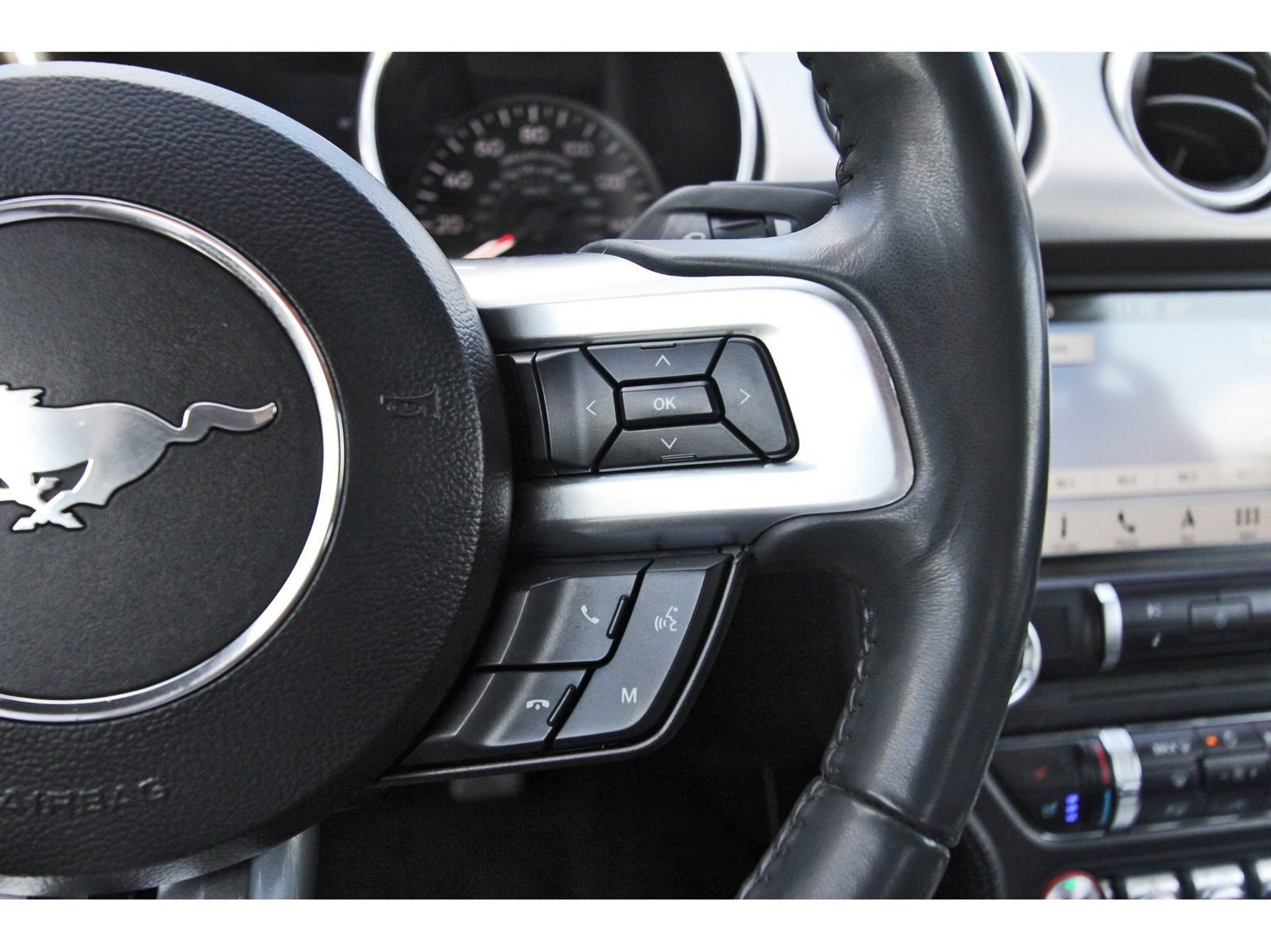 Used 2018 Ford Mustang GT Premium RWD image 22